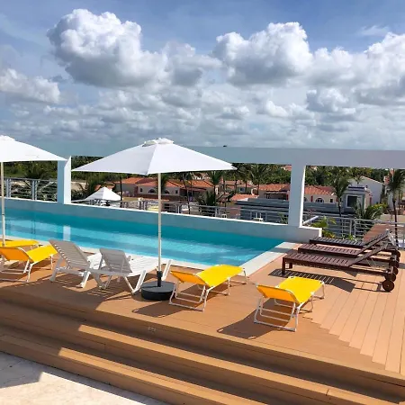 Truecost Deluxe Suites - Playa Bavaro - Free Wifi - Free Beach Club 
